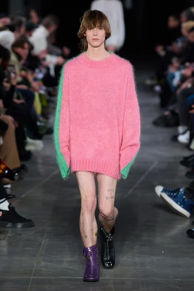 Look 39